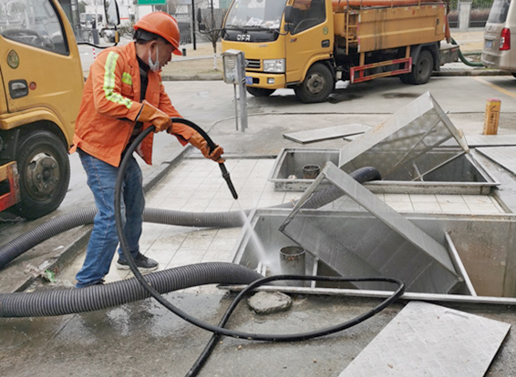 向阳街道隔油池清理